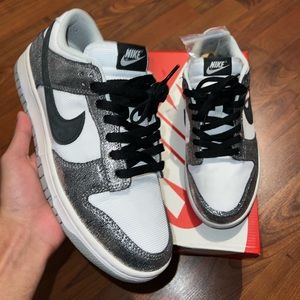 Nike Dunk Low ‘Golden Gals’